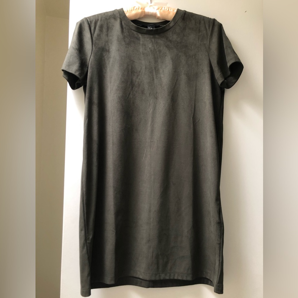 Forever 21 army green velvet mini t-shirt dress short sleeve